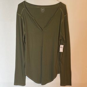 GAP Long-Sleeved Tee